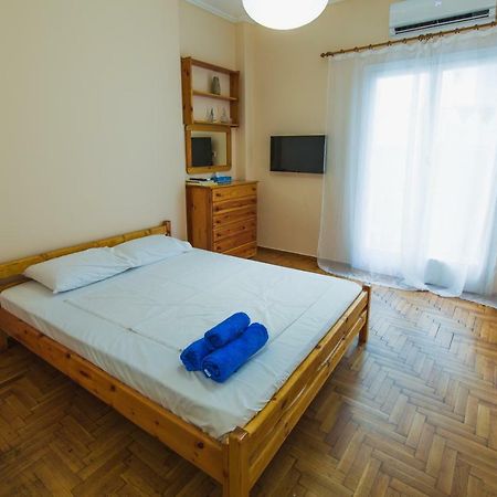Vip Greece Petros Lägenhet Aten Exteriör bild
